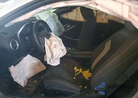 2018 Chevrolet Camaro Lt z USA, uszkodzony, nr VIN 1G1FB1RX8J0112341